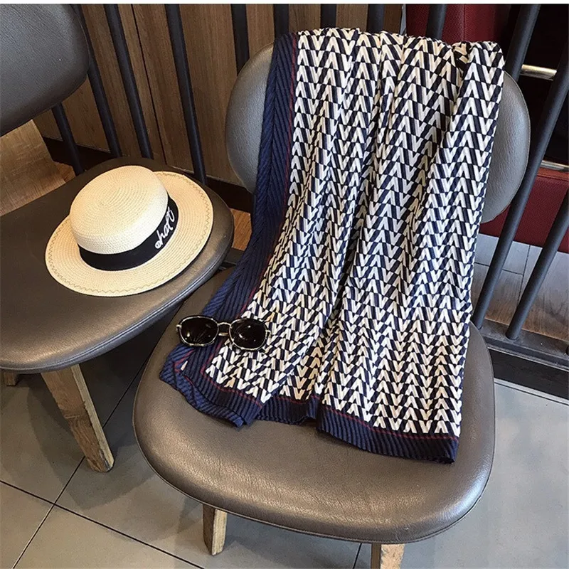 2019 Осень Новая мода геометрический морщин шаль из вискозы шарф для женщин