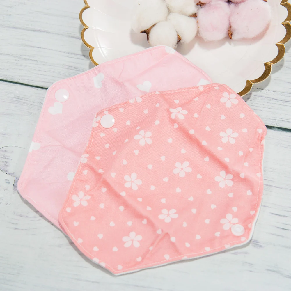 1 Pc Good Quality Health Higiene Feminina Panty Liner Reusable Waterproof Cotton Material Menstrual Cloth Sanitary Pads|pad pad|padded materialpad