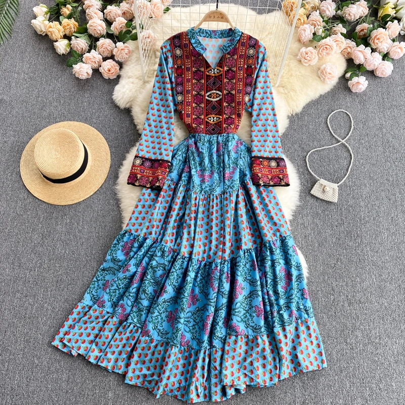 

Bohemian Retro Ethnic Embroidery Color Matching Long Maxi Dresses Women O-neck Long Sleeve Printed Holiday Beach Dress