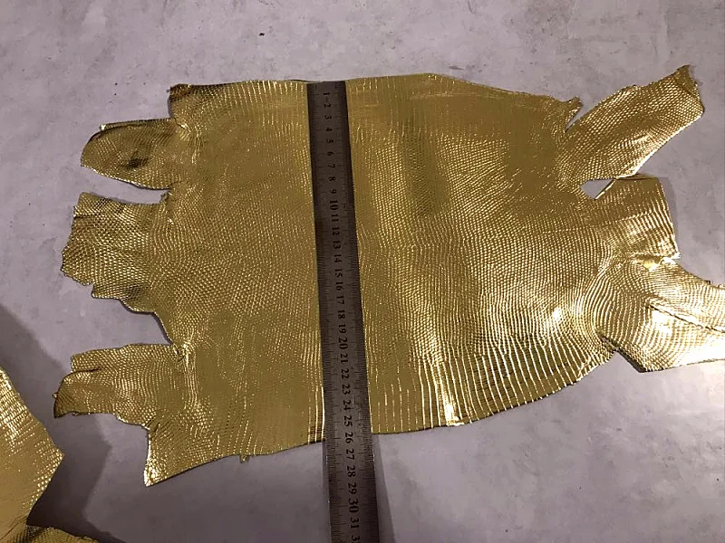 

Цельный большой размер золотого цвета натуральная кожа ремесло Кожа Ящерицы