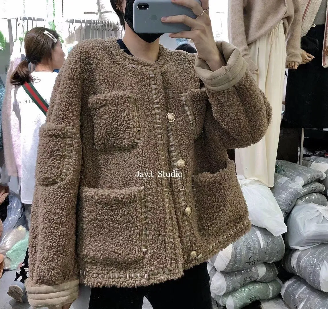 

Autumn winter new loose large pocket lamb wool coat female chic style single-breasted cardigan parka Tops women overcoat