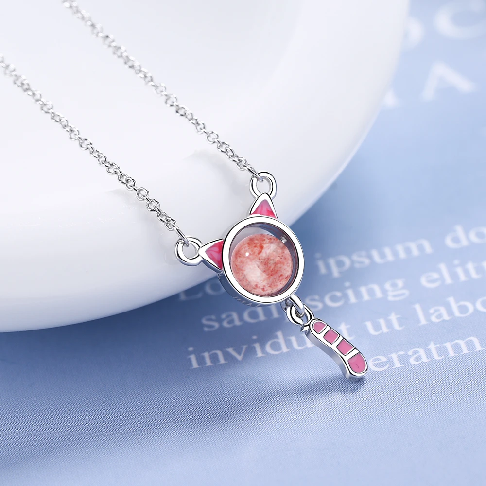 

Strawberry crystal cat pendant cute and sweet short clavicle chain female niche epoxy item jewelry sterling silver 925