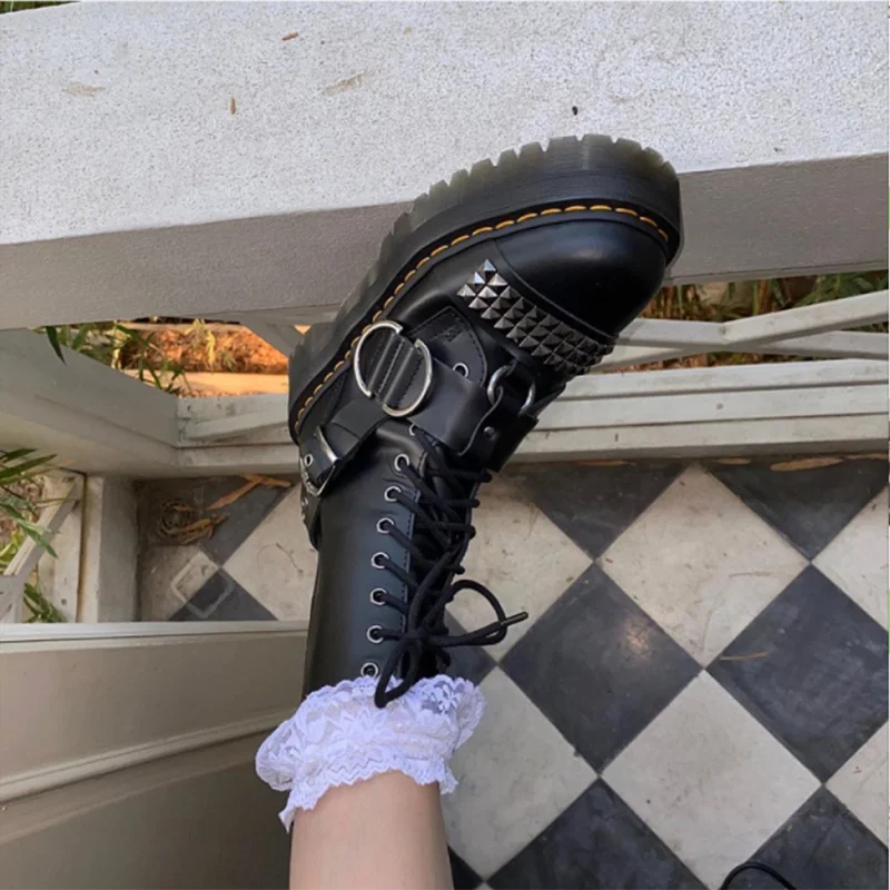 

Rivet Motorcycle Boots Woman Round Toe Side Zipper High Heel Boots Female Fashion Ankle Boots