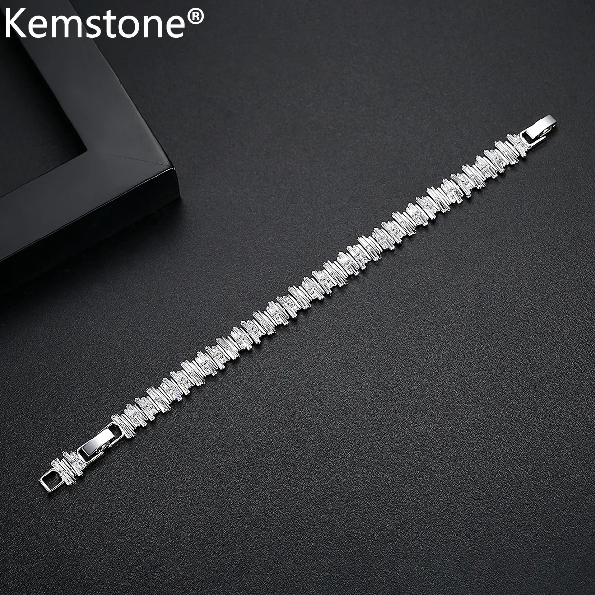 Браслет Kemstone из циркония и белой меди с регулируемыми звеньями женская бижутерия