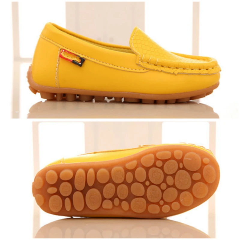 Детская обувь мягкая на плоской подошве для маленьких девочек яркие кожаные