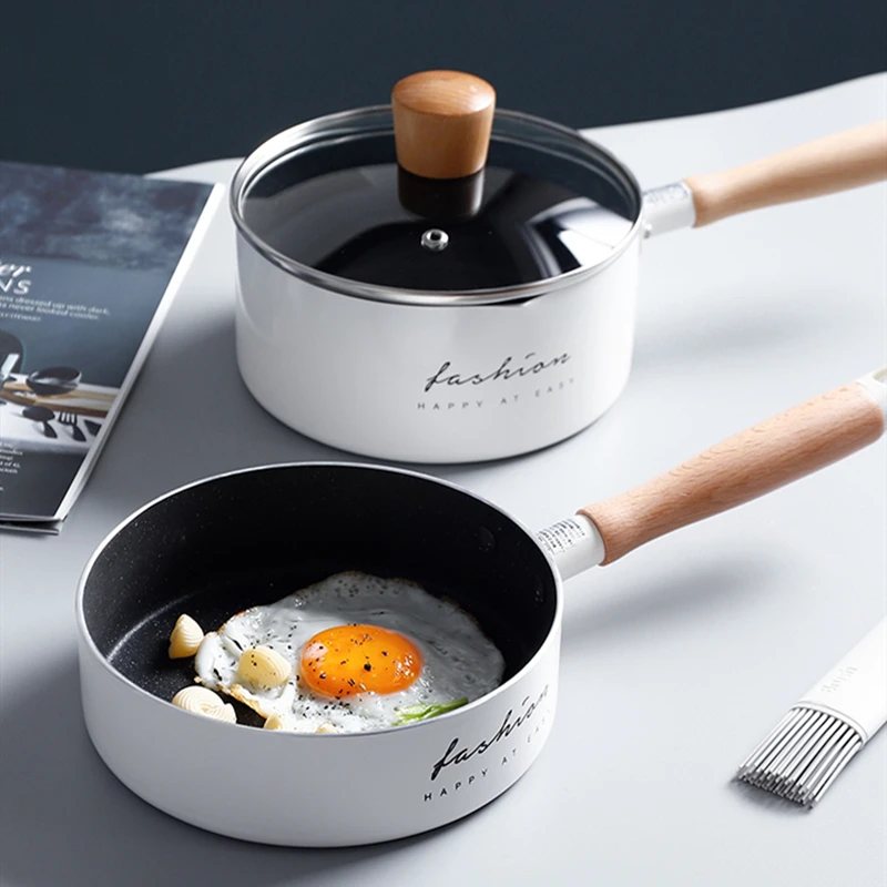 

Kitchen,Dining & Bar