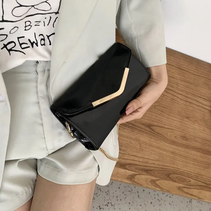 

Summer slung small bag handbag 2020 new small fresh fashion laser small square bag Joker shoulder chain bag