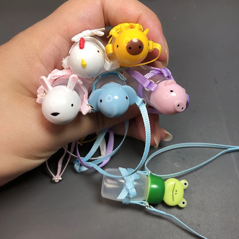 

1 Pc Water Cup Kettle Toys Cap Can Be Opened Color Random Furniture Toys 1/12 Dollhouse Miniature Accessories