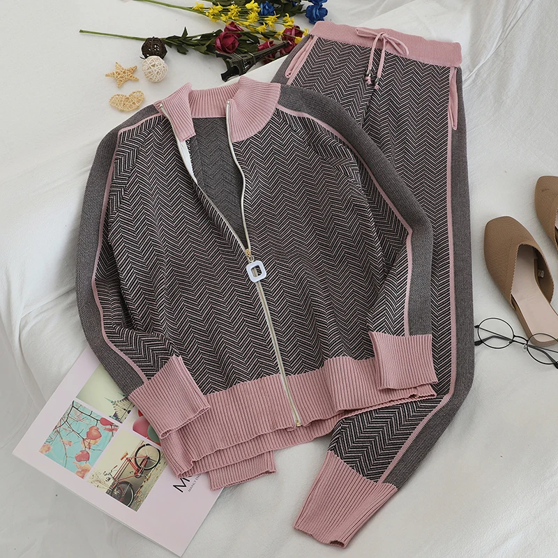 

Women's Autumn Winter Fashion Zipper Stand Collar Top + Lace Up Harem Pants Knitted Sports Two Piece Set