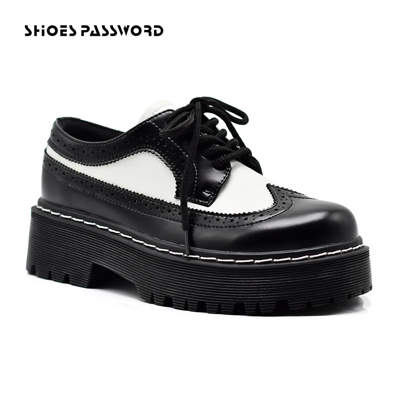 Женские туфли на шнуровке оксфорды в британском стиле толстом каблуке с круглым