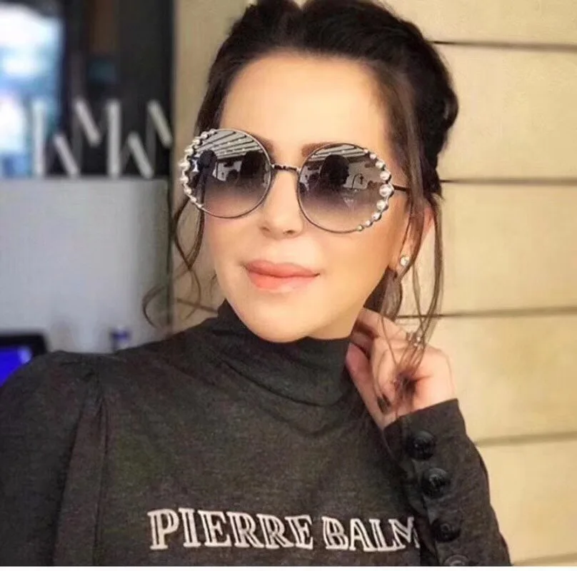 

Summer Fashion Ladies Glasses Retro Round Beads Decorative Sunglasses Beach Party Luxury Rhinestone Sunshade UV400