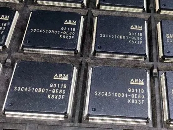 

2-10pcs New S3C4510B01-QER0 S3C4510B01-QE80 S3C4510B01 QFP-208 Radio frequency chip