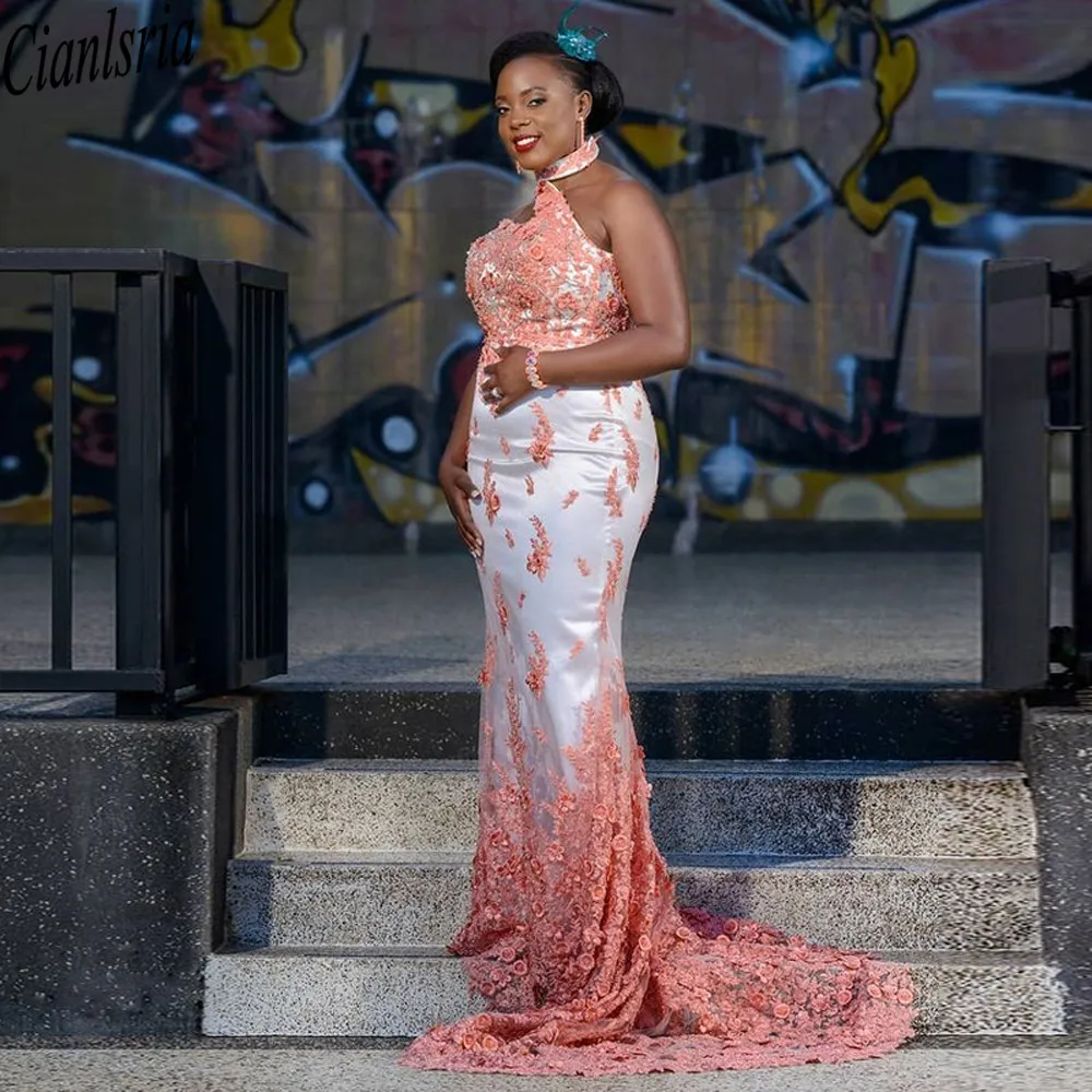 

2021 Vintage White Mermaid Evening Dresses Pink 3D Flower Formal Gown Halter Satin Plus Size Prom Wears