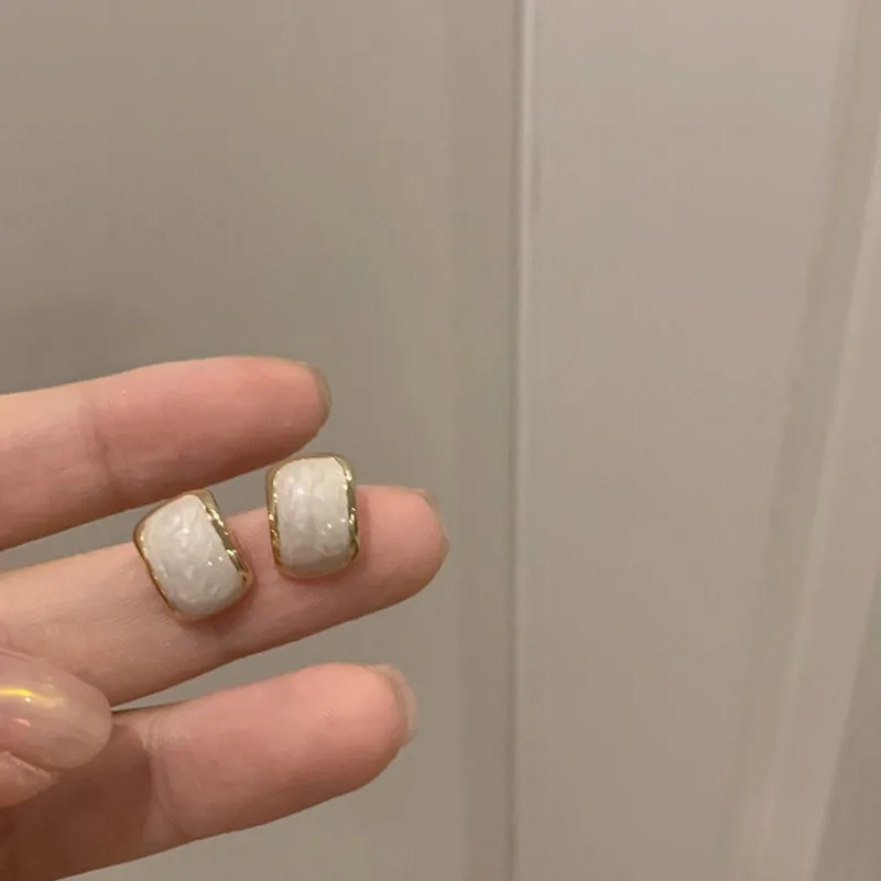 

New Trend Geometric Square Pearl Women's Romantic Gift Earrings Elegant Temperament Fashion Earrings Earrings Wholesale