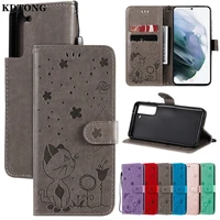 wallet phone case for samsung galaxy s21 fe a82 a22 a32 5g 4g xcover 5 fundas embossed cat and bees flip leather protect cover