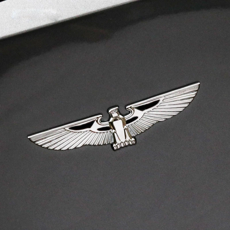 Автомобильная наклейка с орлом задним воротом брызговиком 3D хромированная