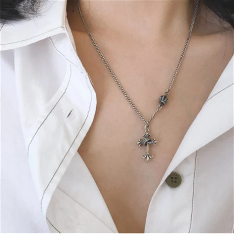 

Necklace for Women Cross Retro Autumn Winter Simple Crown Luxury Necklace Jewelry Wholesale Wholesale