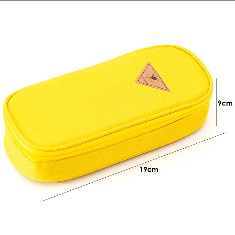 Простой холщовый пенал ярких цветов вместительный на молнии с окошком не мнется