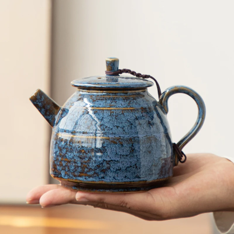 

Charm Cozy Teapot with Infuser for Loose Tea Ceramic Porcelain Kung Fu Container Teapot Zaparzacze Do Herbaty Teaware BD50TT