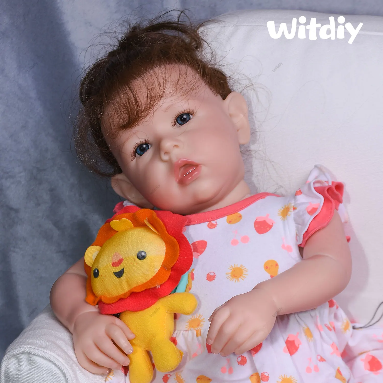 Кукла реборн Лиам 21 65 дюйма с юбкой в виде фруктов |