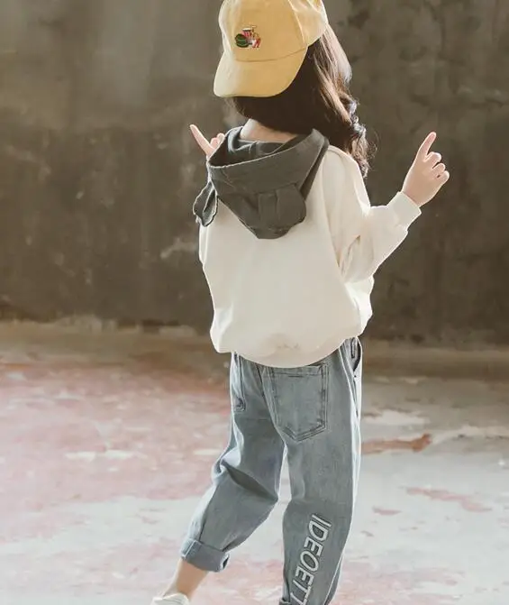 2009 осенняя одежда для девочек новая детская шляпы охранники джинсовый костюм из