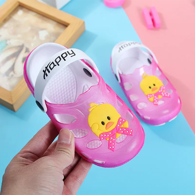 Duck rose red 0048 KINE PANDA/детская обувь для девочек и мальчиков; Сабо; летние пляжные домашние тапочки для девочек; сандалии для мальчиков с изображением панды; сандалии с изображением кролика и котенка для детей от 2 до 7 лет - Цвет: Duck rose red 0048