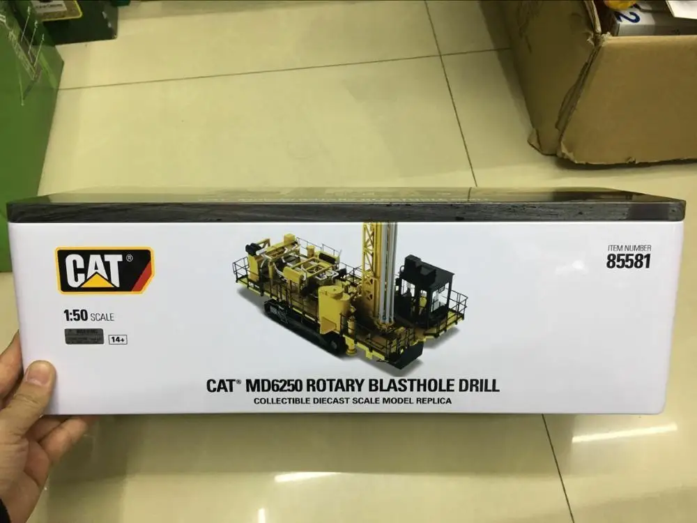 Гусеница Cat MD6250 роторная сверла астола 1:50 металлическое ведро модель от бренд Diecast Masters DM85581