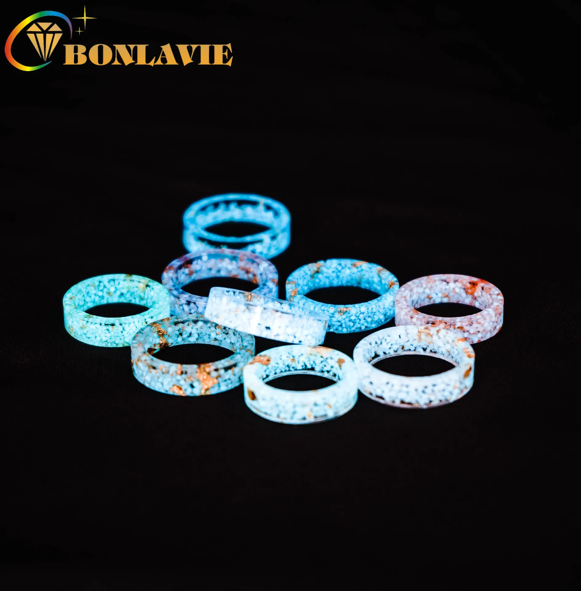 Светящееся кольцо новинка светящееся из смолы ночное для мужчин и женщин