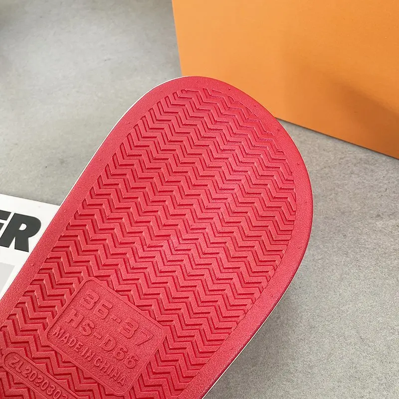 

2021 Spring New Fashion Women Slipper Round Toe Slip On Green Home Slippers Casual Red Lovely Flat Indoor Shoes for Woman