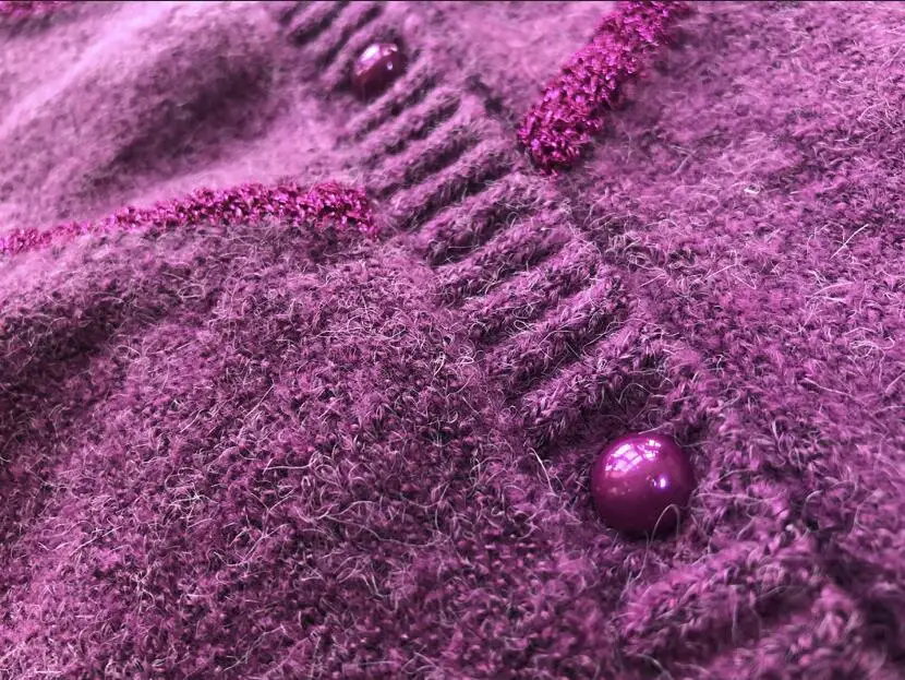 

2020 Spring and Summer New Mohair Puff Sleeves Loose Version Knitted Cardigan