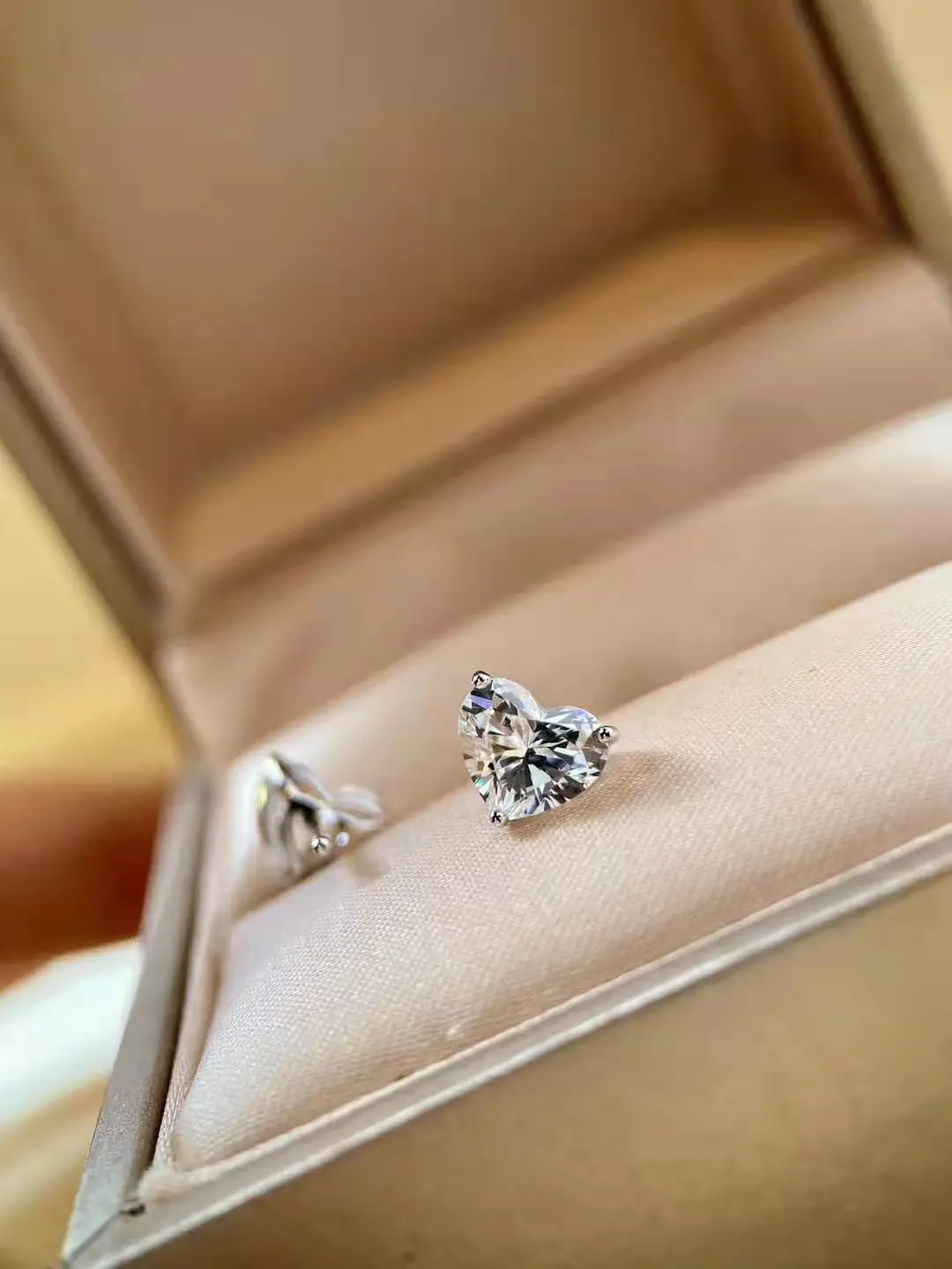 

COSYA 100% 925 Sterling Silver Peach Heart 1 Carat Daily Simple Earrings For Women Engagement Party Fine Jewelry Birthday Gift