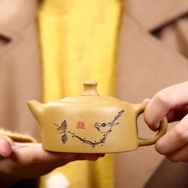 

tea pot purple clay Stone scoop teapot Chinese handmade Tea set Raw ore Authentic Flower and bird illustration 160ml