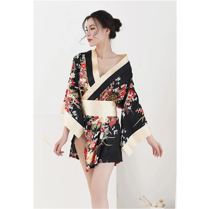 

Sexy Kimono Nightgown Yukata for Woman Japanese Floral Fashion Yakata Cardigan Haori Silk Sleepwear Leisure Wear Pajamas Dress