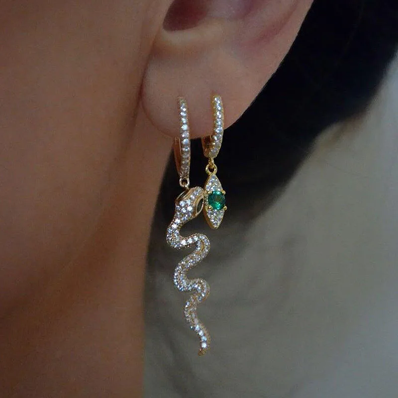 Новинка 2020 милые серьги гвоздики в виде зеленых глаз с фианитами зеленого и