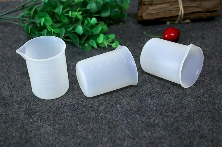 

100pcs 100ml Silicone Lab Measuring Cup Graduated Beaker Cooking Baking Kitchen Measuring Tools Wholesale