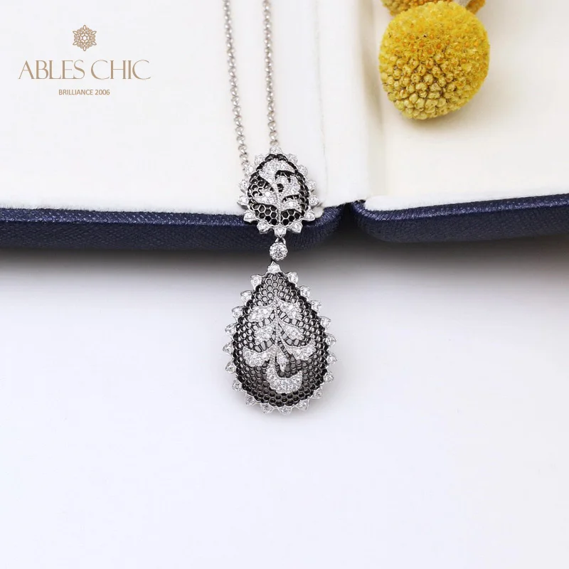 

925 Solid Silver Renaissance Lacy CZ Floral Pendant Filigree Honeycomb Nature Buds Detailed Flower Wedding Necklace C11N3S25340