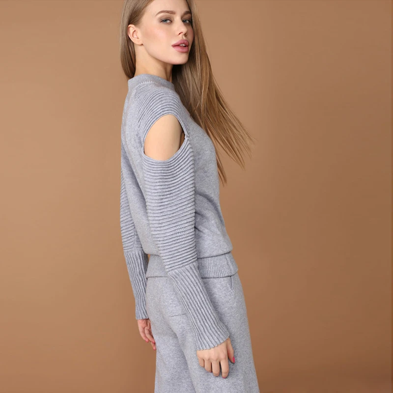 

Женский трикотажный костюм, повседневный комплект из двух предметов, свитер и брюки с круглым вырезом и открытыми плечами, 2019