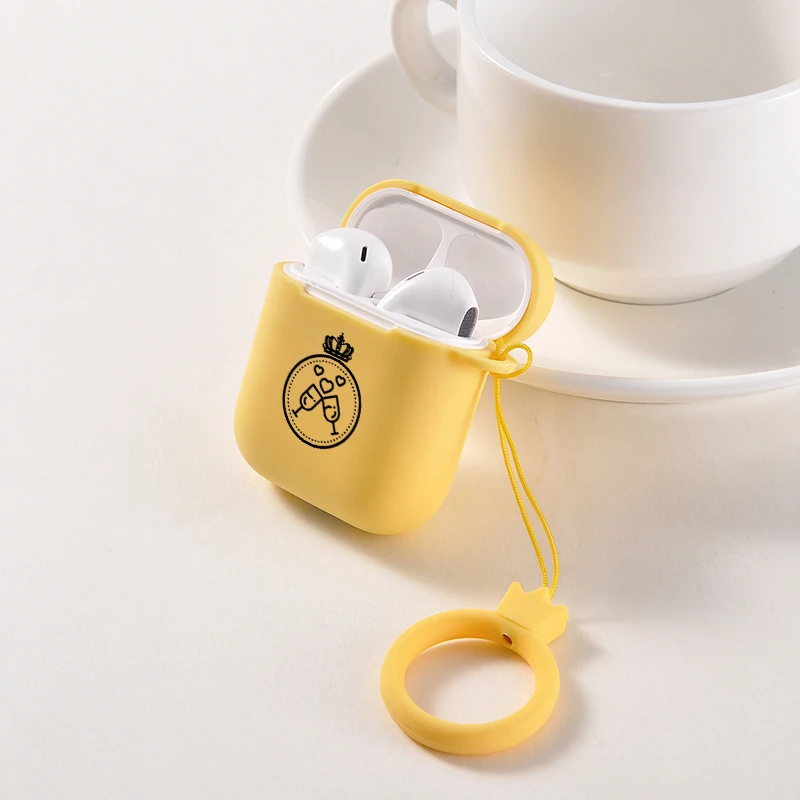 Мягкий силиконовый чехол для наушников Apple Airpods беспроводных Bluetooth защитный