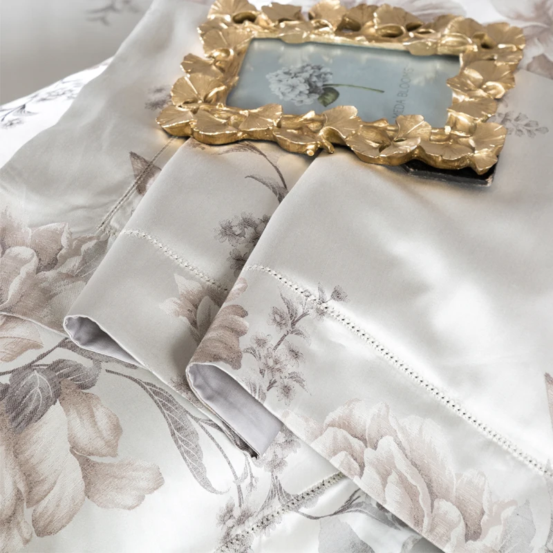 

Silk Embroidery High-End Four-Piece Cotton Long-Staple Cotton Yarn-Dyed Luxury Cotton Bedding bed set bed comforter set