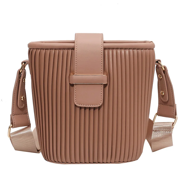 

Korean Version of High-quality Ladies Fold Bucket Bag 2021 New Simple Retro Broadband One-shoulder Messenger Casual Female Bag