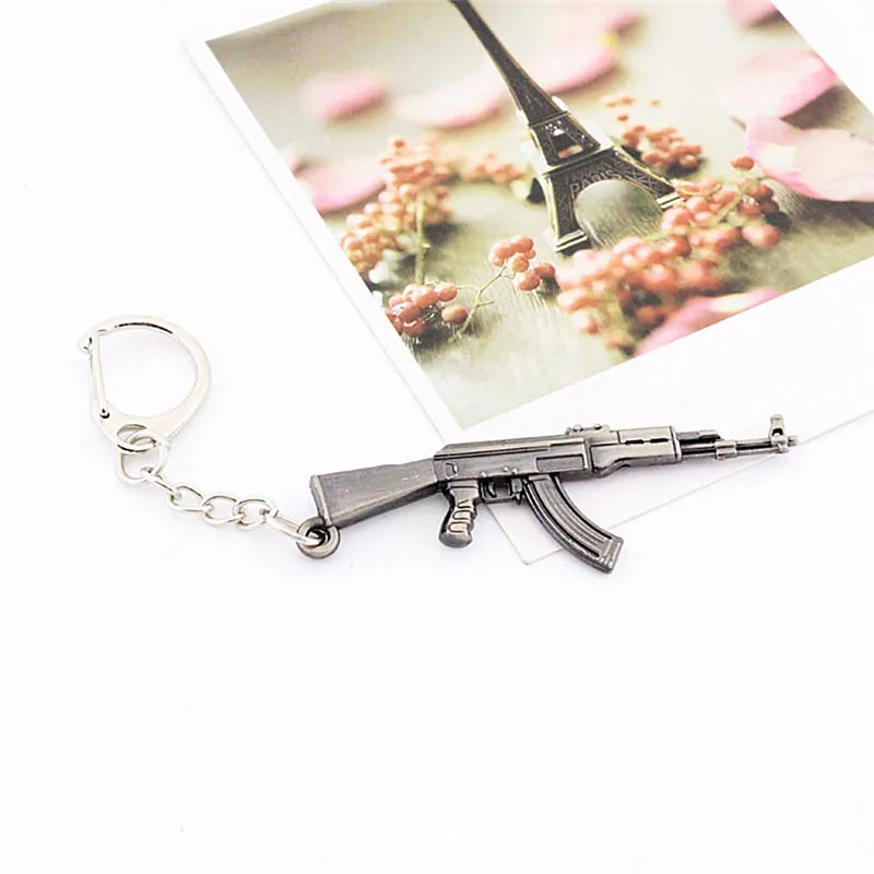 Брелок для ключей AK 47 игровой брелок с винтовкой пистолетом военным оружием Counter