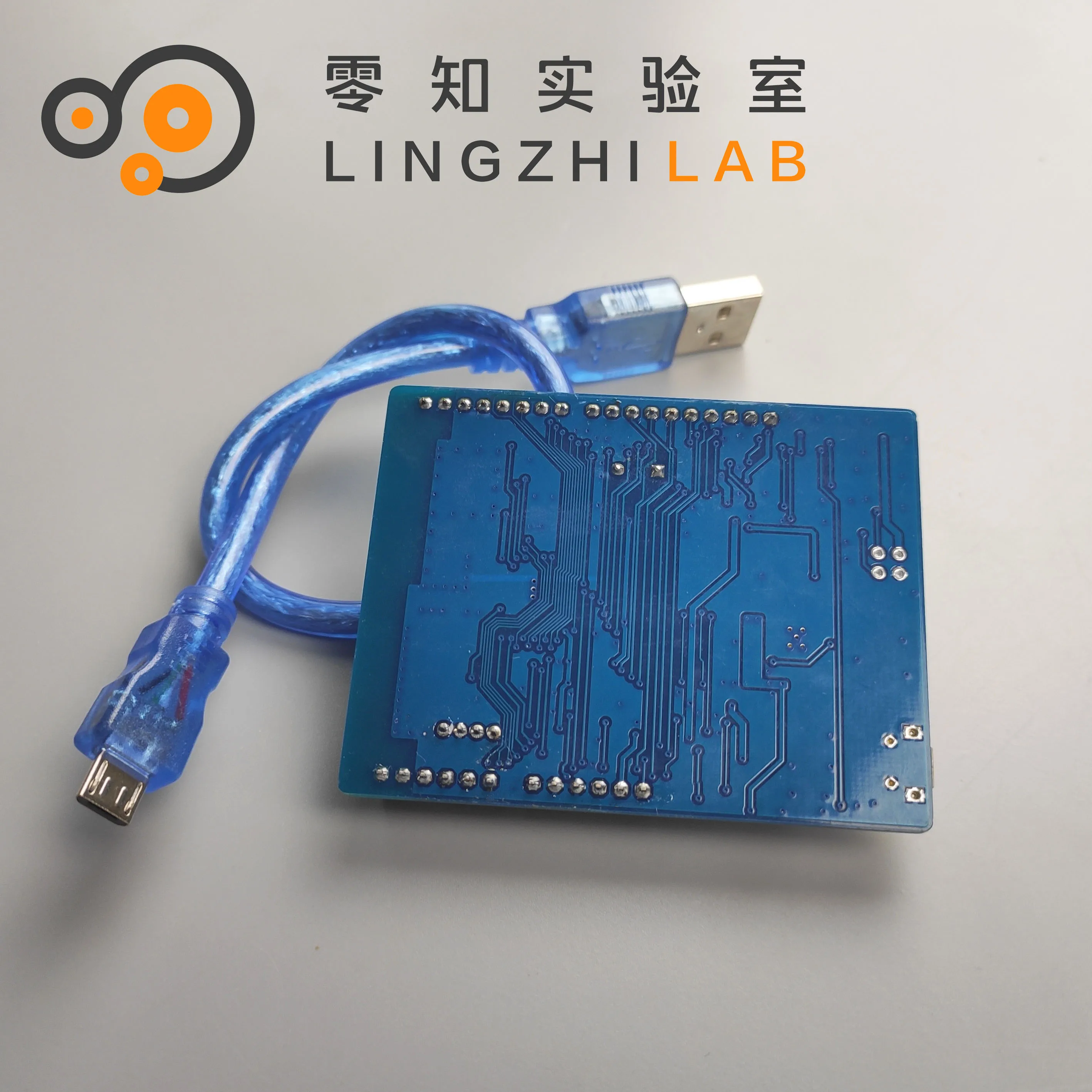 

Open source Bluetooth module development board BLE52 NRF52832 Master Wireless low power consumption