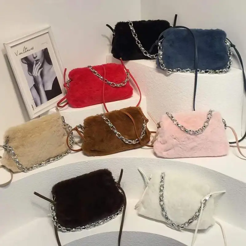 

Fashion Faux Fue Women Shoulder Bags Chains Clip Shell Lady Handbags Luxury Plush Crossbody Bag Small Female Purse Winter 2021