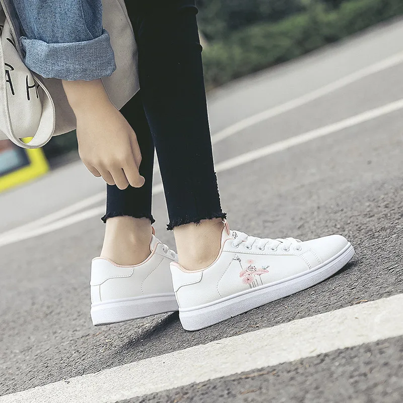 

Spring and autumn new casual shoes all-match flat white shoes student canvas shoes women's casual shoes
