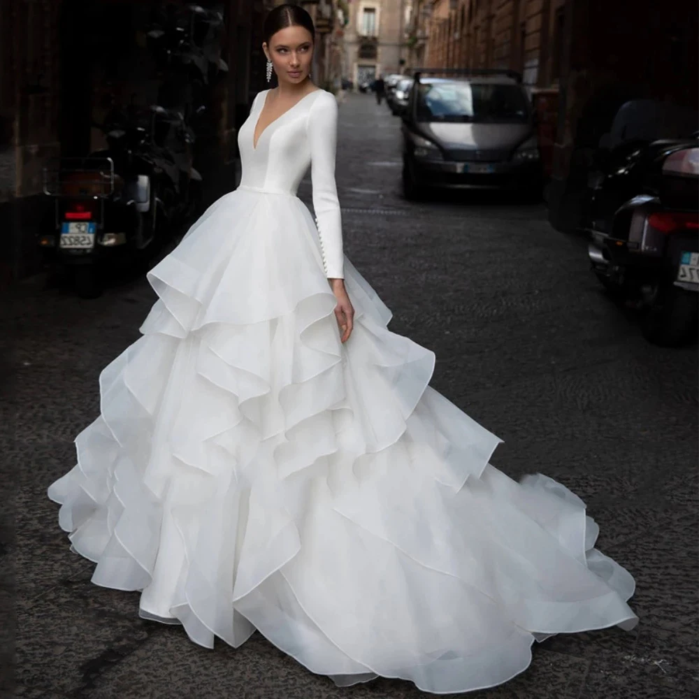 

Romantic White Weddding Dresses 2021 V Neck Long Sleeve Backless Court Train Ruffles Organza A Line Bridal Gowns Custom Made