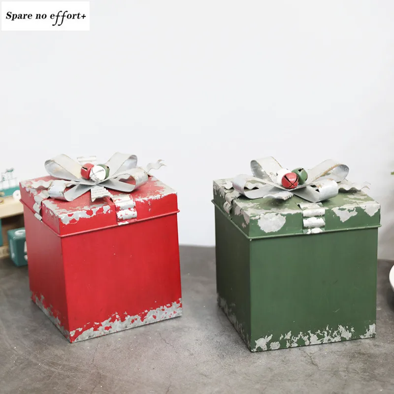 

New Christmas Decoration Supply Square Gift Box For Home Market Window Ornament Holiday Tree Decoration Red Green Iron Gift Box