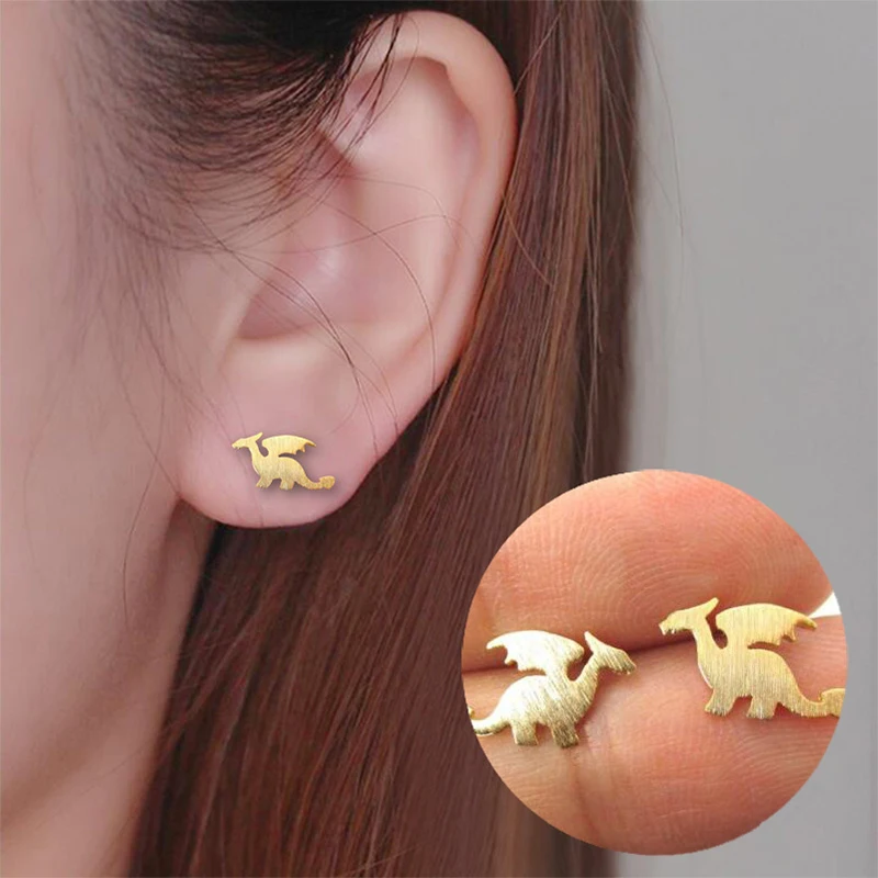 

Kpop Accessories Golden Dragon Stud Earrings Stainless Steel Dragon Earring Modern Women's Earrings 2021 Christmas Gifts