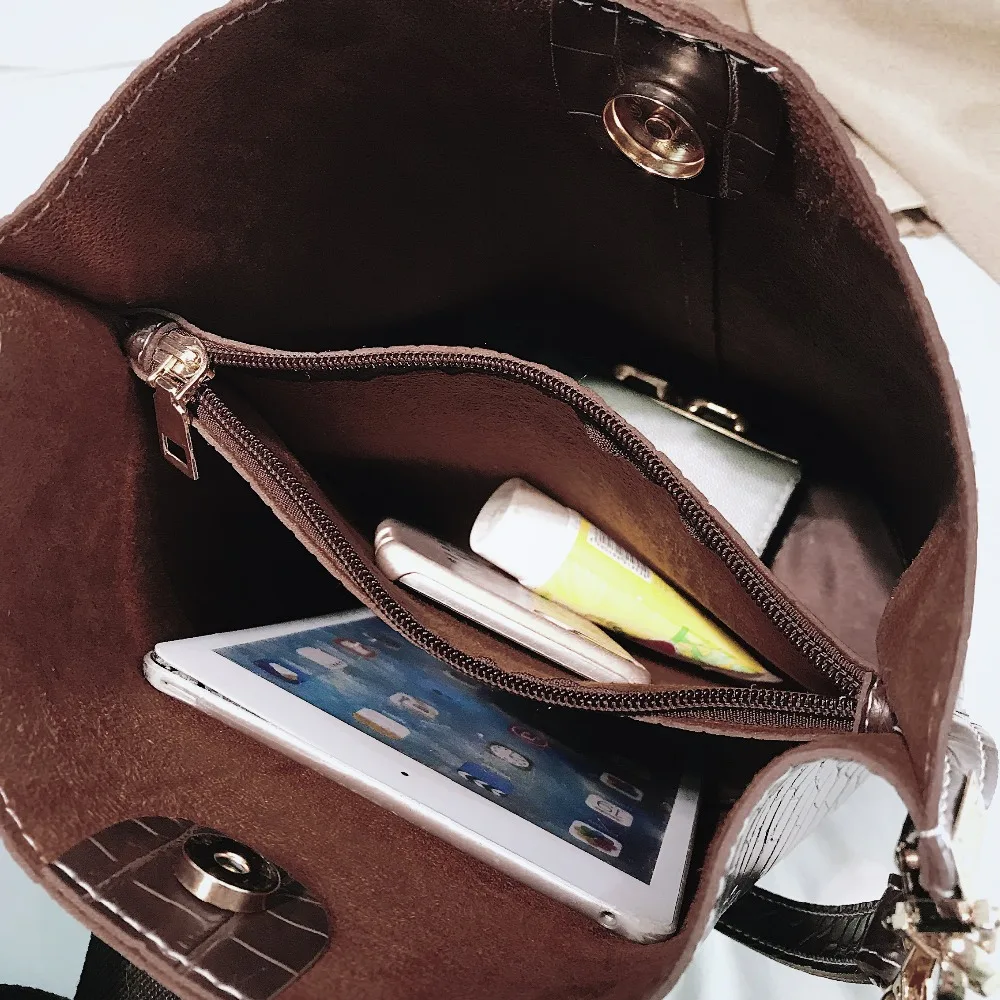

TEENA Vintage leather Stone Pattern Crossbody Bags For Women 2021 New Shoulder Bag Fashion Handbags and Purses Bucket Bags