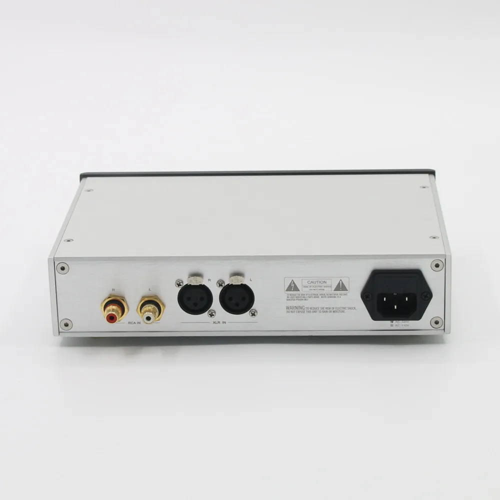 Полностью сбалансированный усилитель для наушников E600 XLR с низким искажением