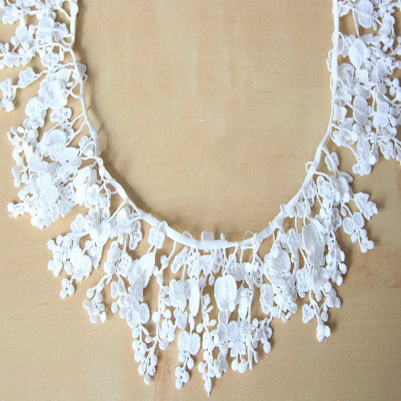 

3yards / lot DIY handmade clothing accessories / lace embroidery / super high quality milk silk tassel lace trim